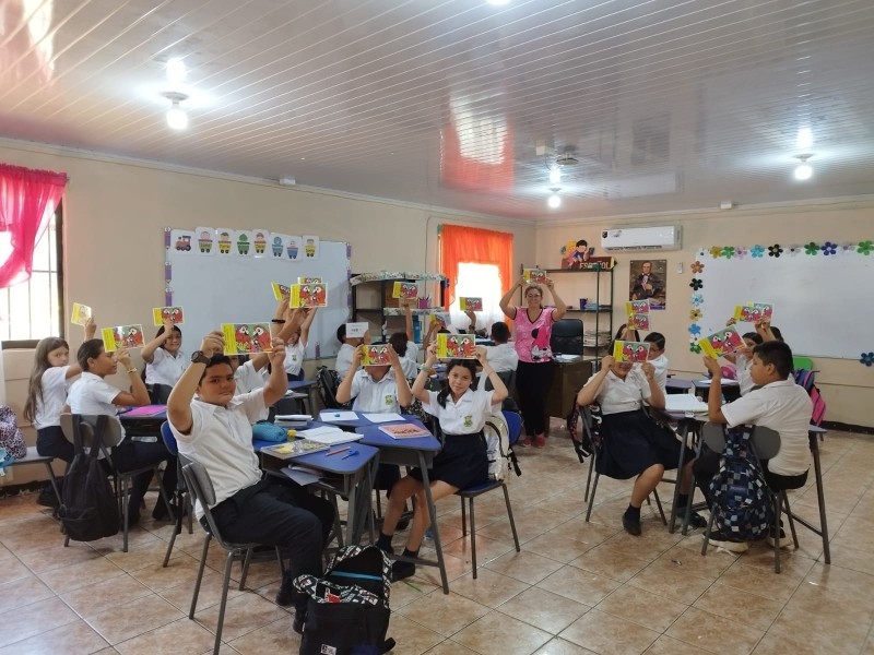 Pupils with books